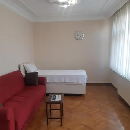 Appartement 3-bedrooms Sea View&balcony Istanboel