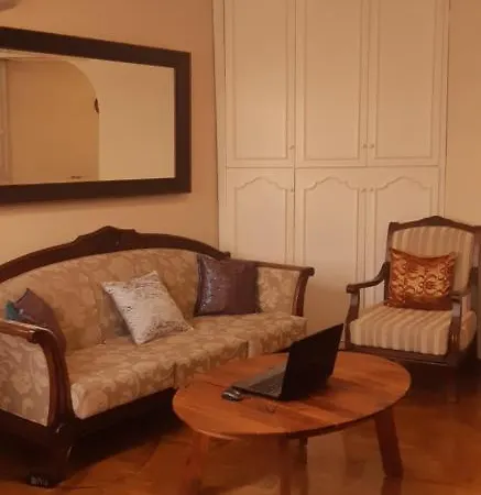 3-bedrooms Sea View&balcony Istanboel