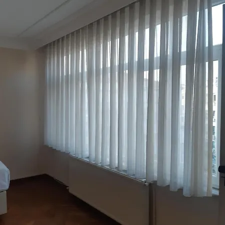 3-bedrooms Sea View & Balcony